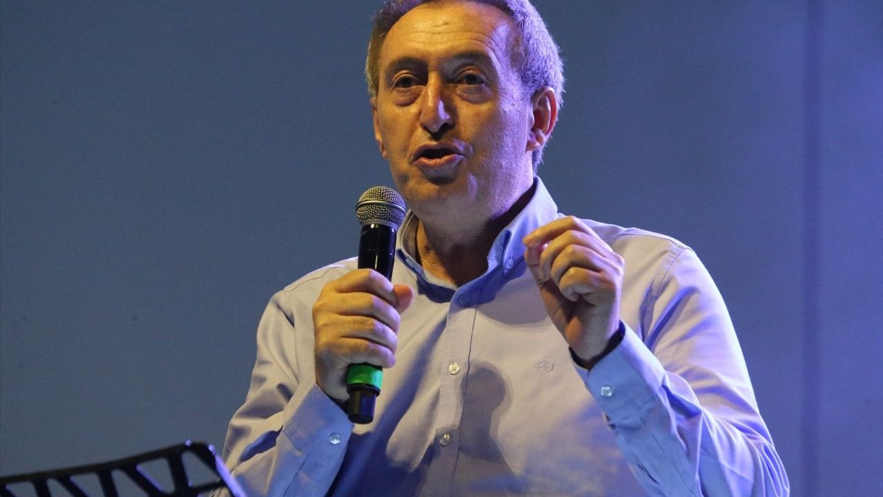 DEM Parti Eş Genel Başkanı Bakırhan Şanlıurfa'da "Dünya Barış Günü" Mitinginde