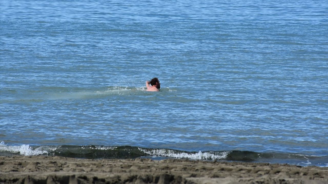 Denizde boğulmalara karşı kontrollü alanlarda yüzün — Uzman uyarısı