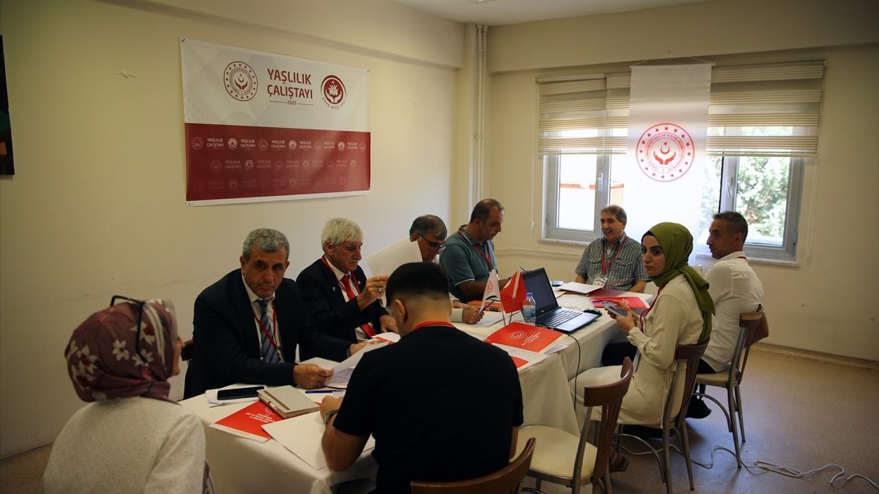 Diyarbakır'da İl Yaşlılık Çalıştayı — 2. Yaşlılık Şurası'na Hazırlık