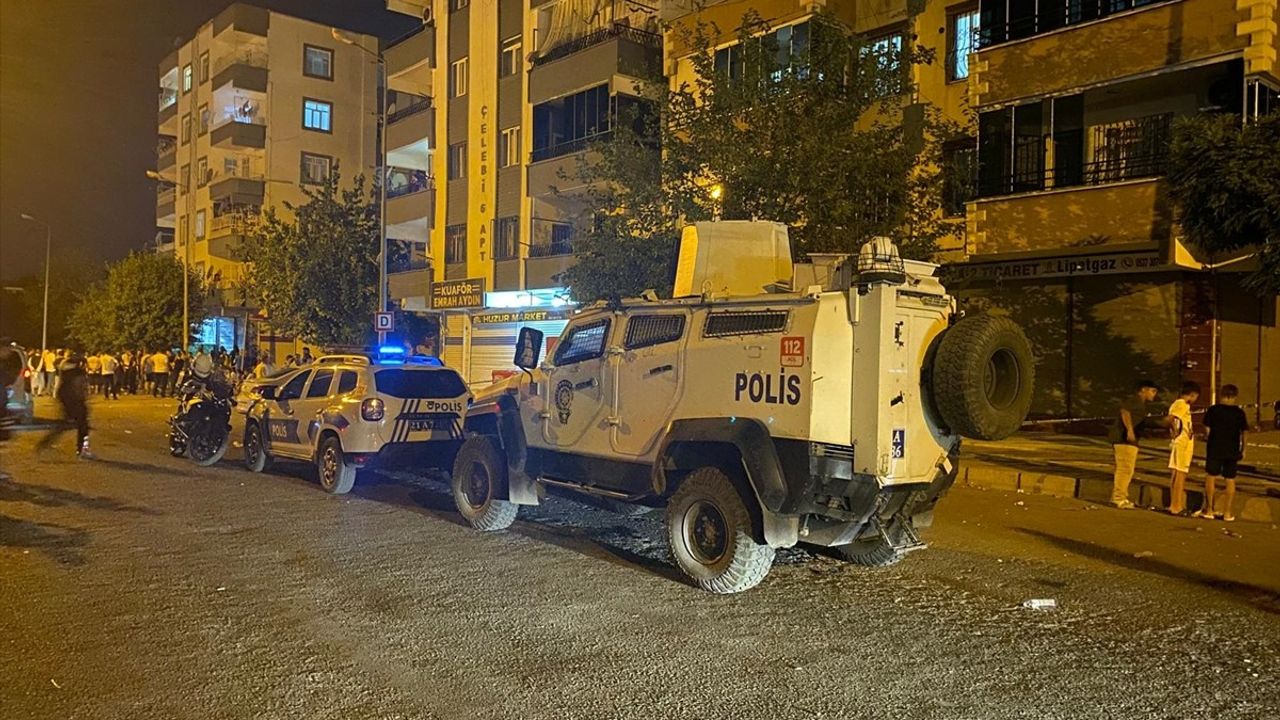Diyarbakır'da Silahlı Kavga: 12 Yaralı, Olay Yerinde Korku Dolu Anlar