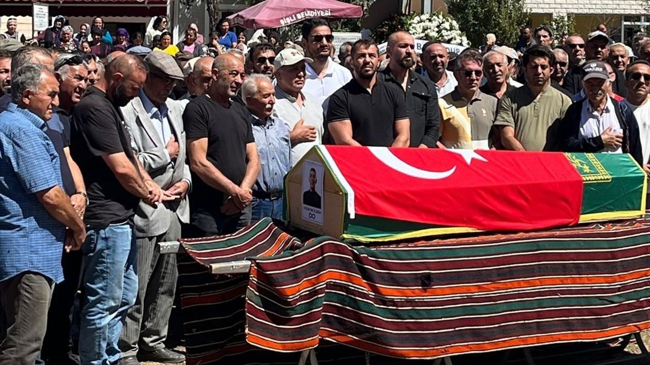 Dünya Şampiyonu Hüseyin İldem Sivas'ta Uğurlandı