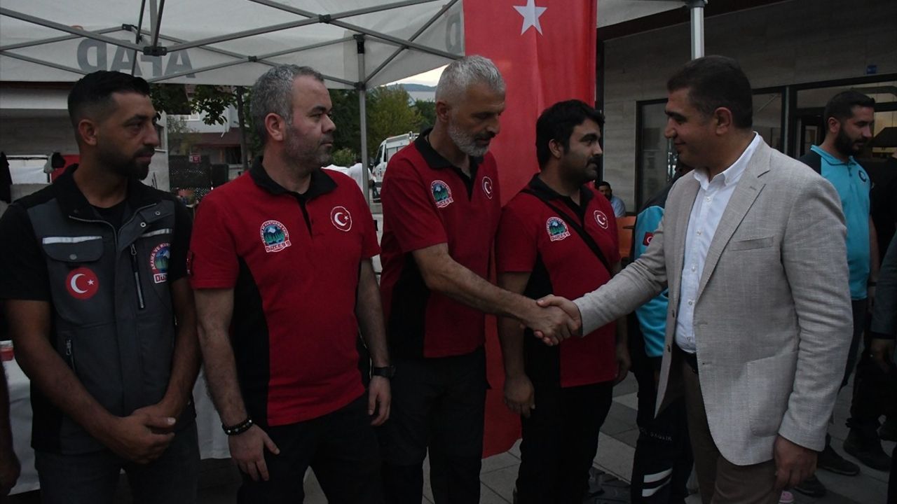 Düzce Gölyaka'da 17 Ağustos 1999 Depremi'nin 26. Yılı Anması