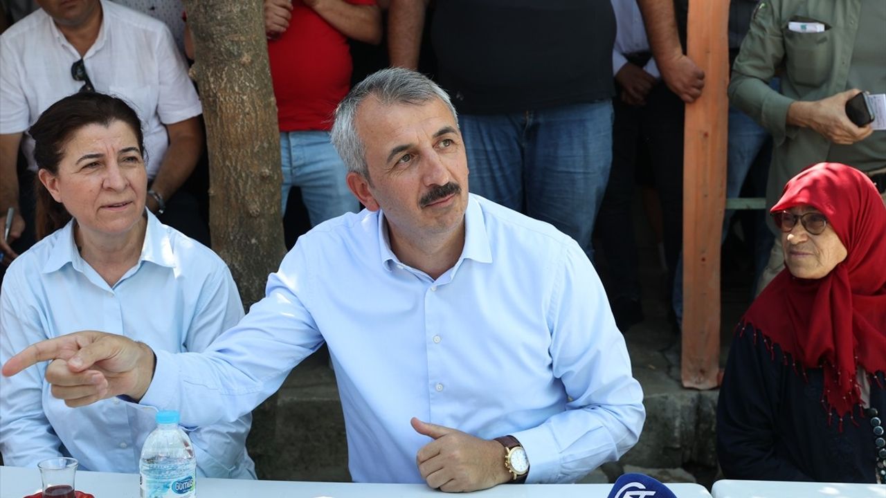 Edirne'de Köylere Hizmet Seferberliği: Vali Yunus Sezer İnceledi