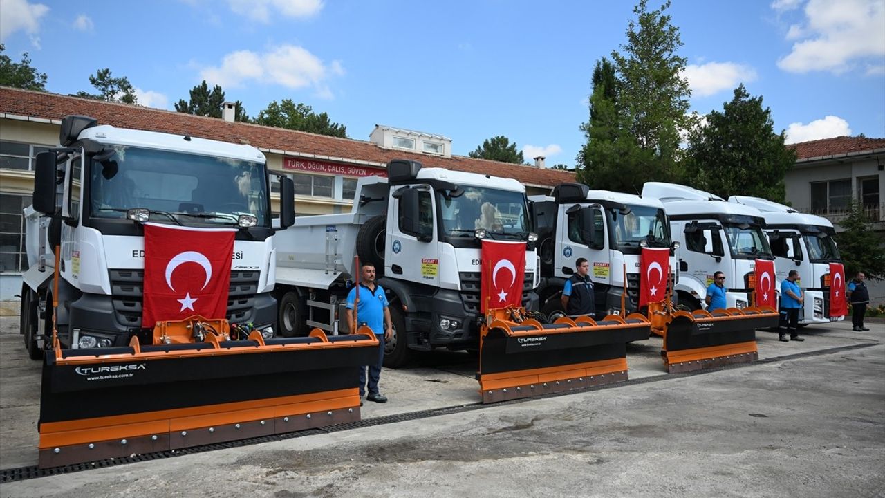 Edirne'de Köylere Su Tankeri Dağıtımı: 2026'da 253 Köye Tamamlanacak