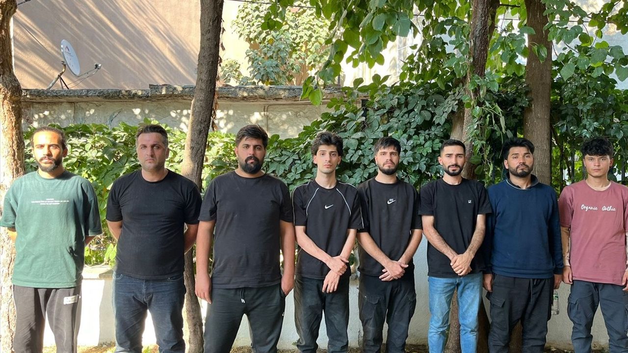 Edirne Uzunköprü'de 24 düzensiz göçmen yakalandı