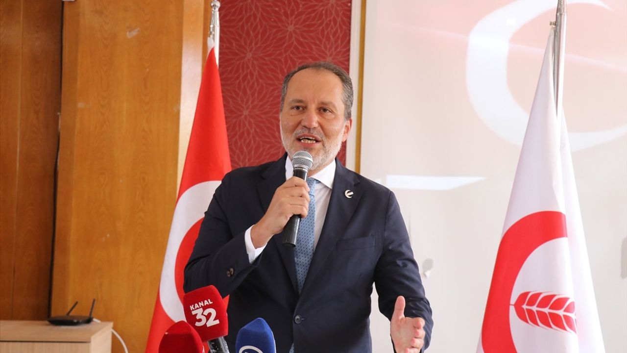 Erbakan: Bugün Türkiye'de 14 milyon işsiz — Yeniden Refah Isparta Kongresi