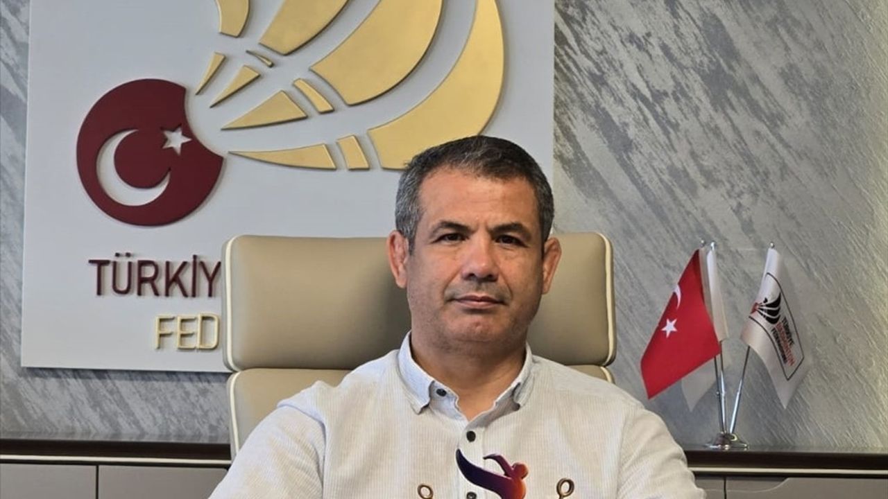 Ercan Yıldız: Dünya Badminton Şampiyonasında Gelişim ve Madalya Hedefi