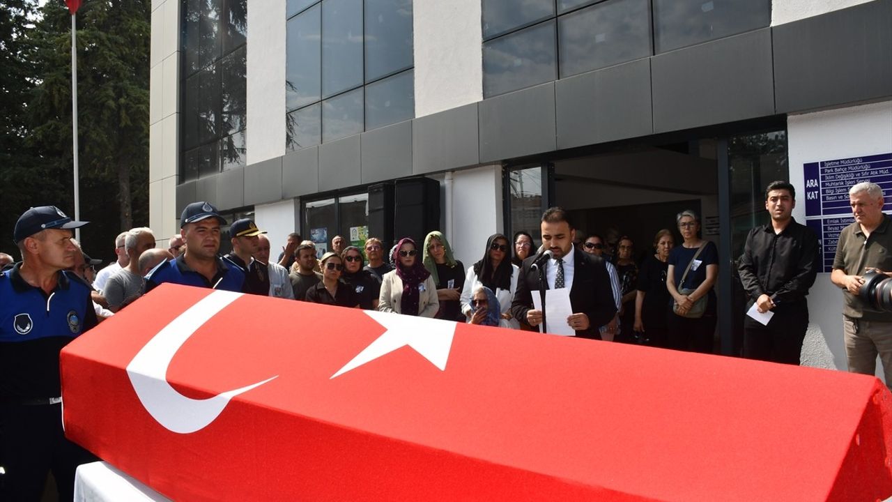 Eski CHP Samsun Milletvekili Suat Binici Son Yolculuğuna Uğurlandı