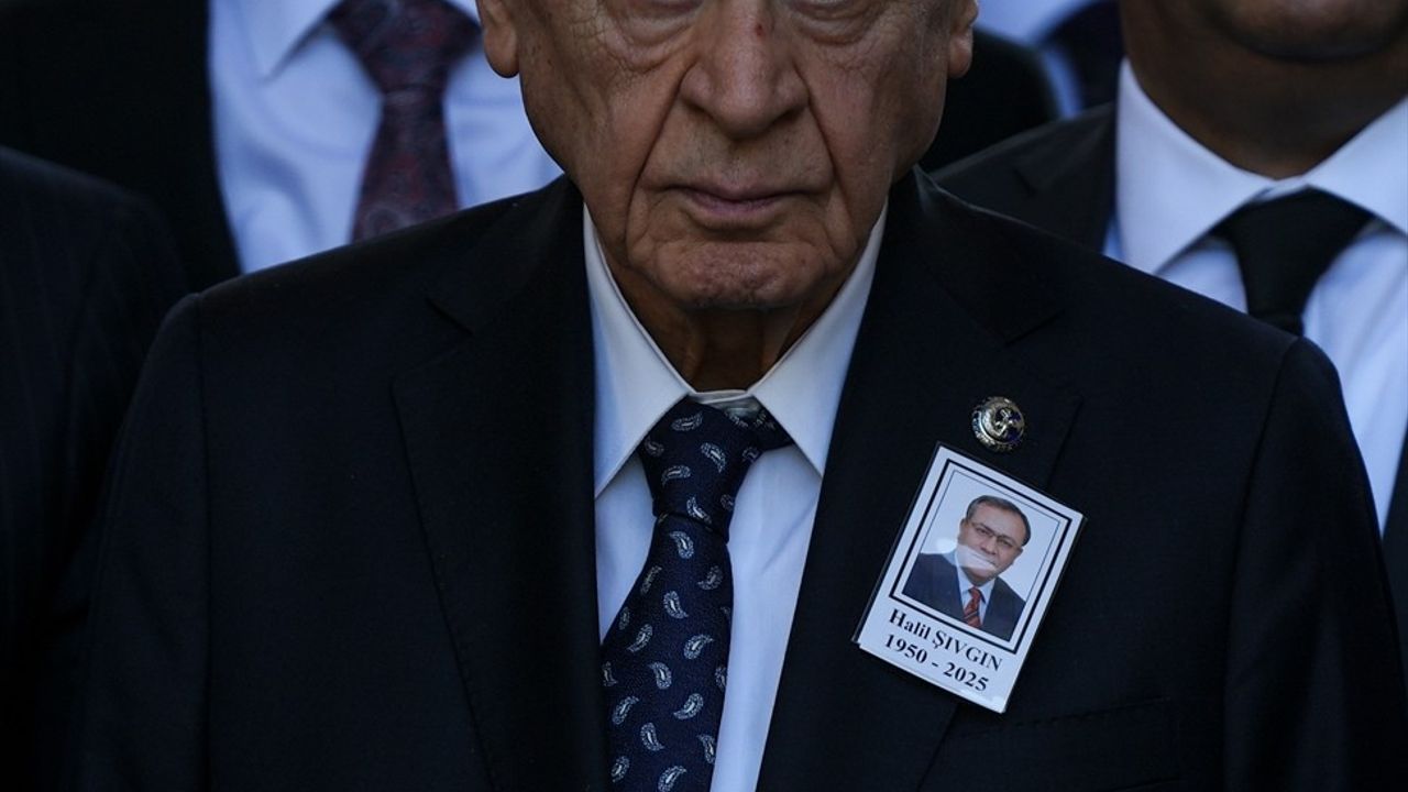 Eski Sağlık Bakanı Halil Şıvgın İçin TBMM'de Cenaze Töreni Düzenlendi