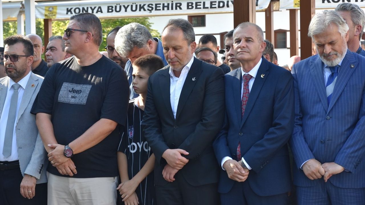 Fatih Erbakan Konya'da Cenaze Törenine Katıldı