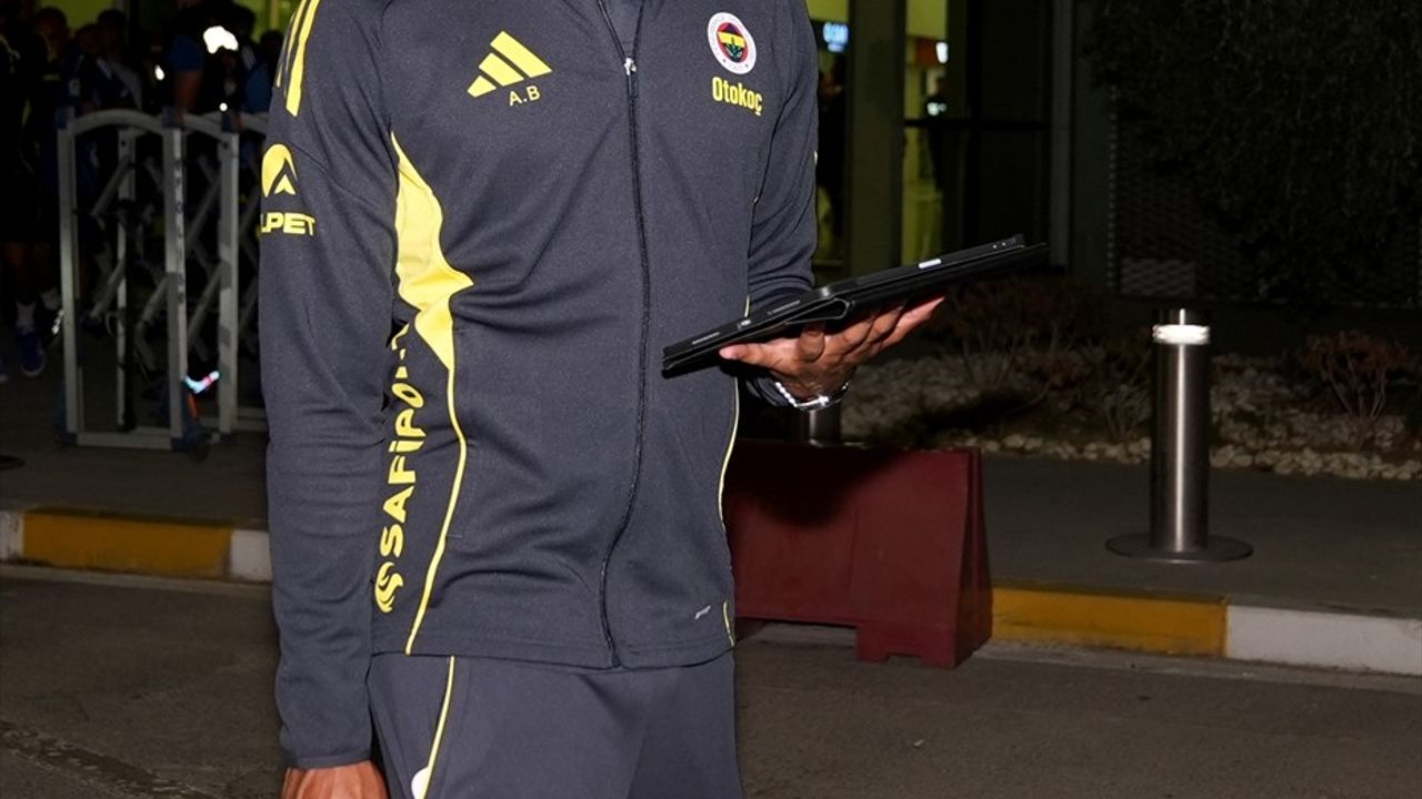 Fenerbahçe İzmir'e Geldi: Göztepe Maçı Öncesi Taraftar Coşkusu