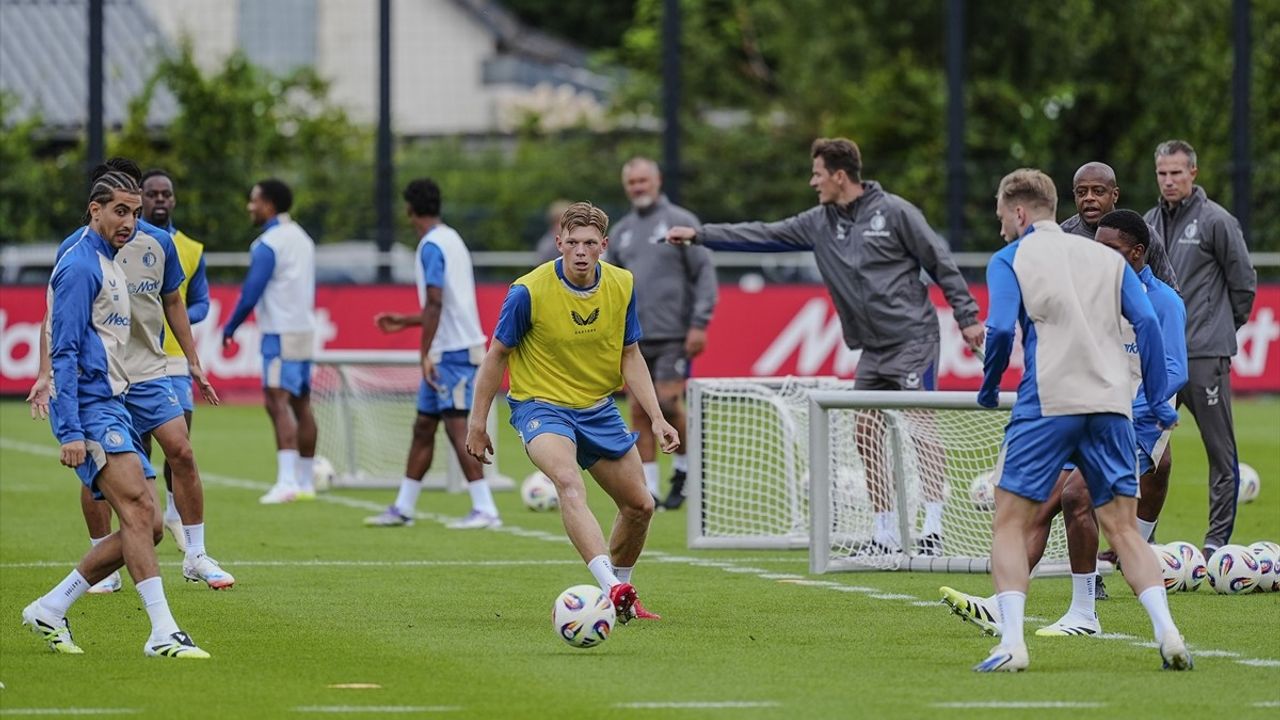 Feyenoord, Fenerbahçe Maçına Hazır