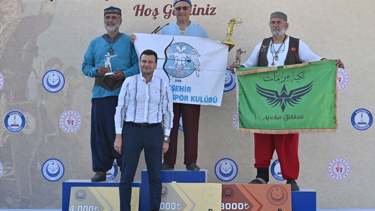 Gaziantep'te Aksaçlılar Açık Hava Puta Federasyon Kupası'nda Ödül Töreni