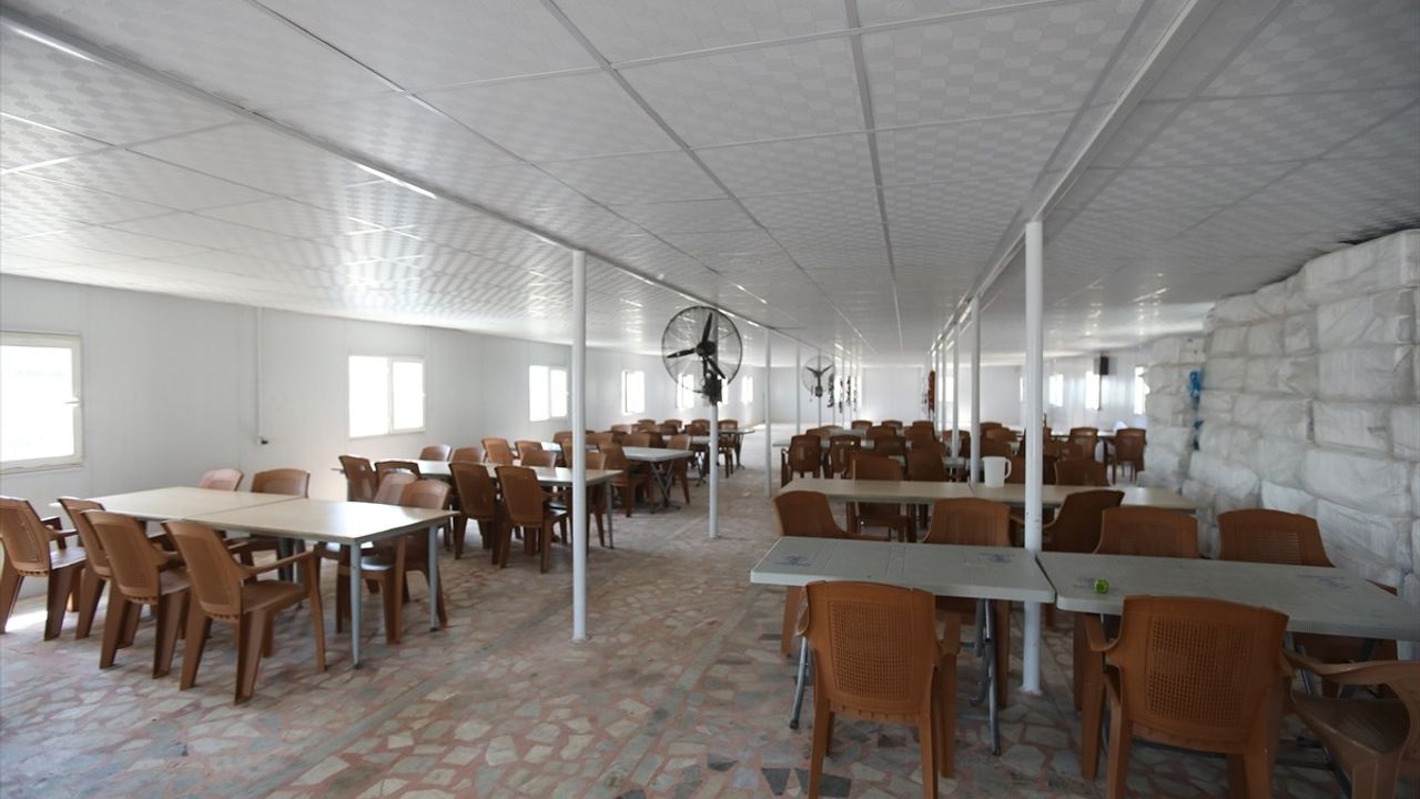 Gaziantep'te Konteyner Kent Prefabrikleri Kamu Yararı İçin Geri Dönüştürüldü