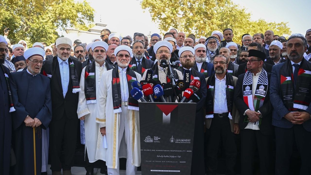 Gazze Konferansı İstanbul'da Başladı: İslami ve İnsani Bir Sorumluluk