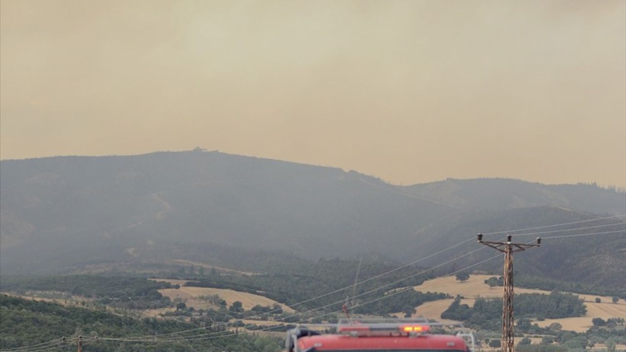 Gelibolu'da Orman Yangını 2. Gün — Havadan ve Karadan Müdahale Sürüyor