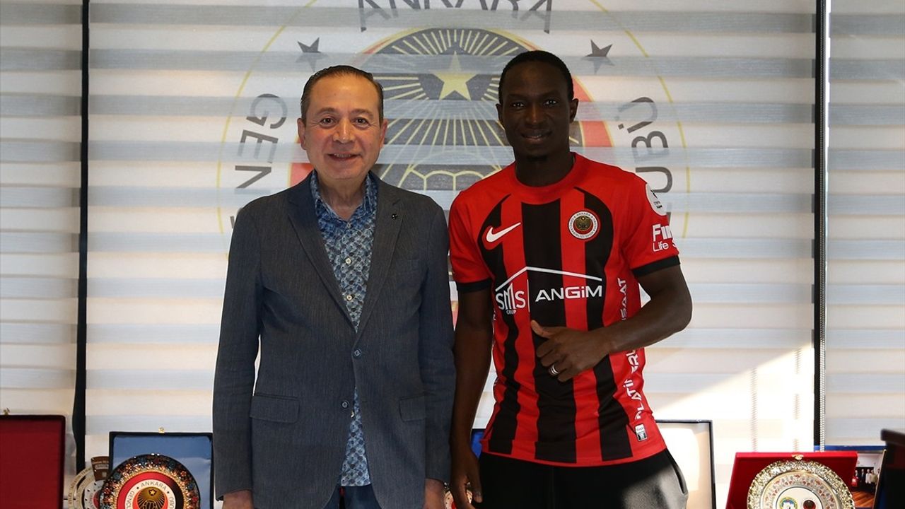 Gençlerbirliği, Adama Traore'yi 2+1 Yıllık Sözleşme ile Kadrosuna Kattı