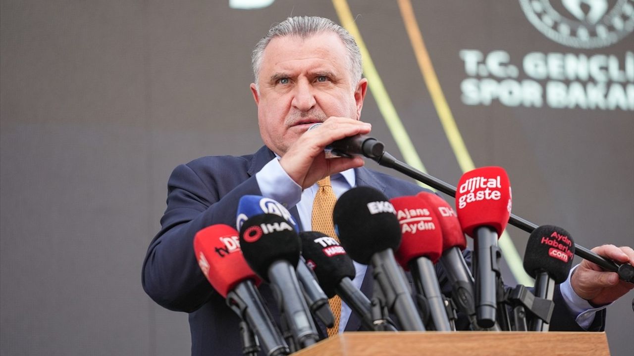 Gençlik ve Spor Bakanı Bak: Aydın'da 23 Spor Tesisi Açıldı — Spor Devrimi