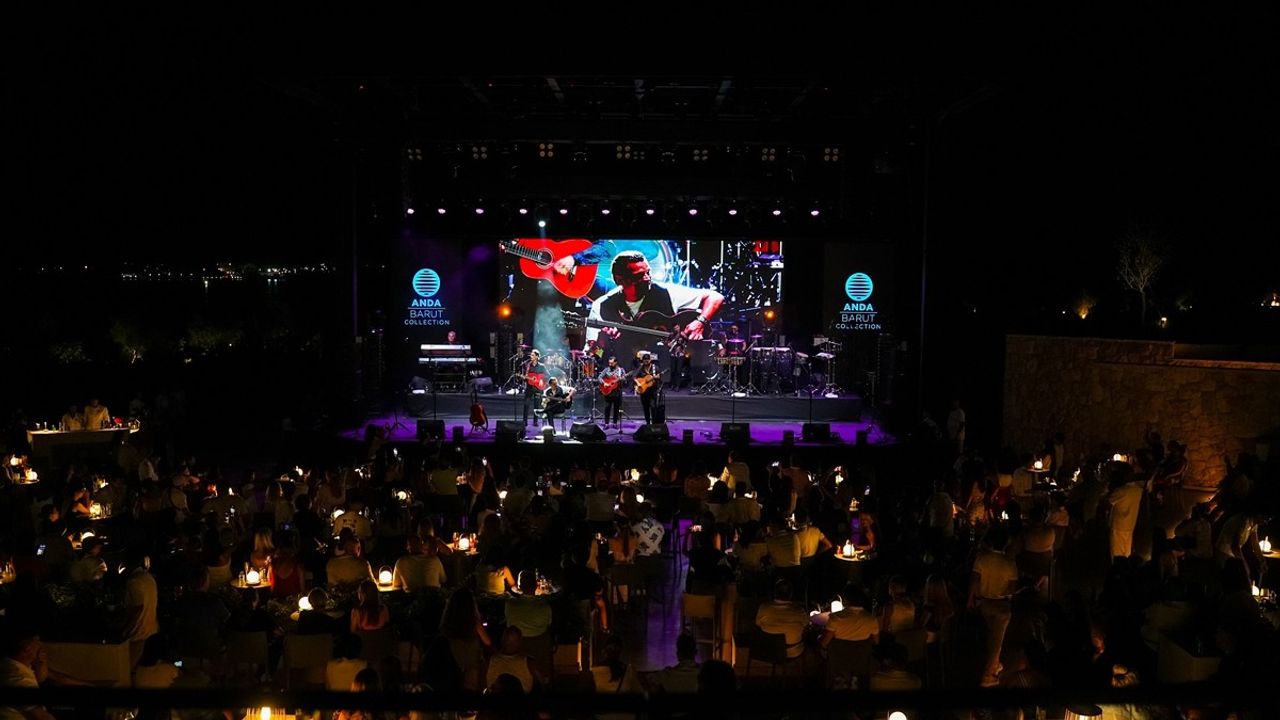 Gipsy Kings by Andre Reyes, Didim'de Müzikseverlerle Buluştu