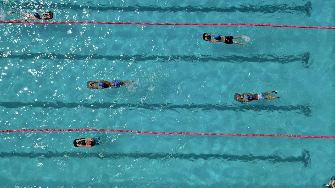 Giresun'da 4 Yılda 25 Bin Çocuğa Yüzme Eğitimi: Yüzme Bilmeyen Kalmasın Başarısı