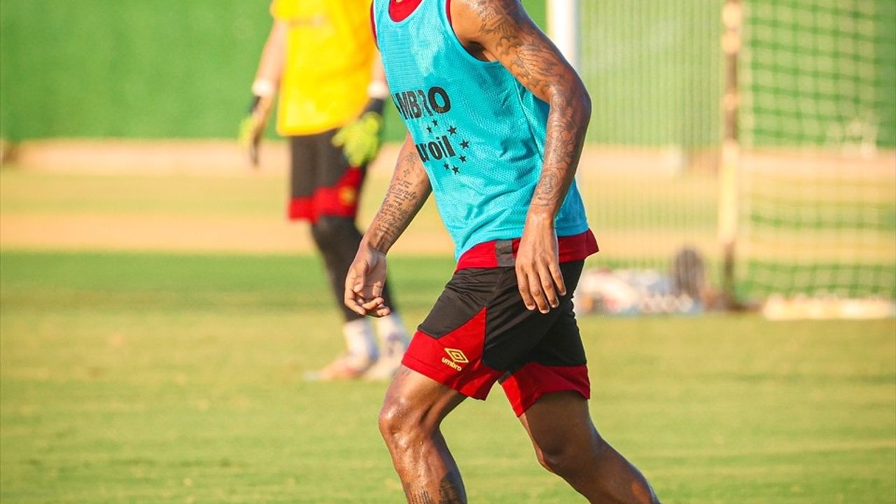 Göztepe, Fenerbahçe Maçı Hazırlıklarını Sürdürdü