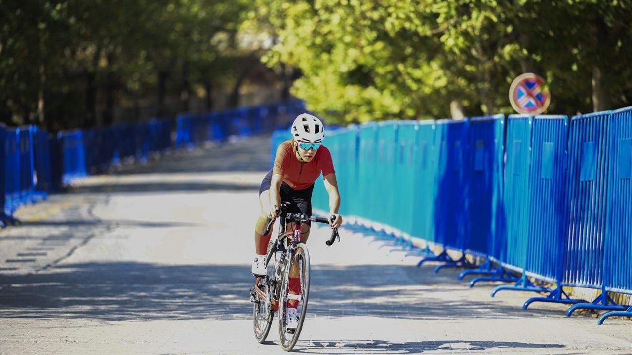 Gran Fondo Başkent: Ankara'da Amatör Yol Yarışı Tamamlandı