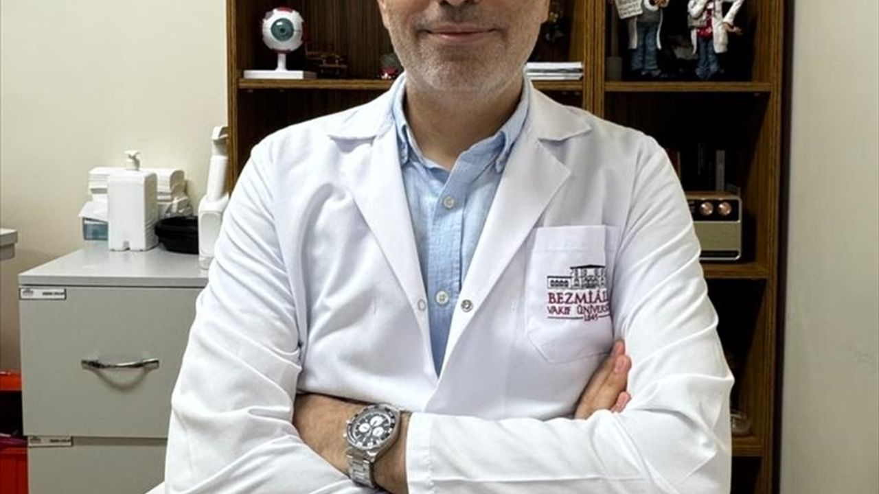 Günde 2 Saatten Fazla Ekran Uyarısı: Dijital Göz Yorgunluğu Sendromu