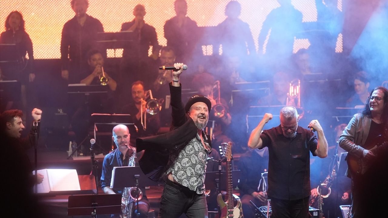 Harbiye'de Yavuz Çetin Anma Konseri: 'Ustalara Saygı'