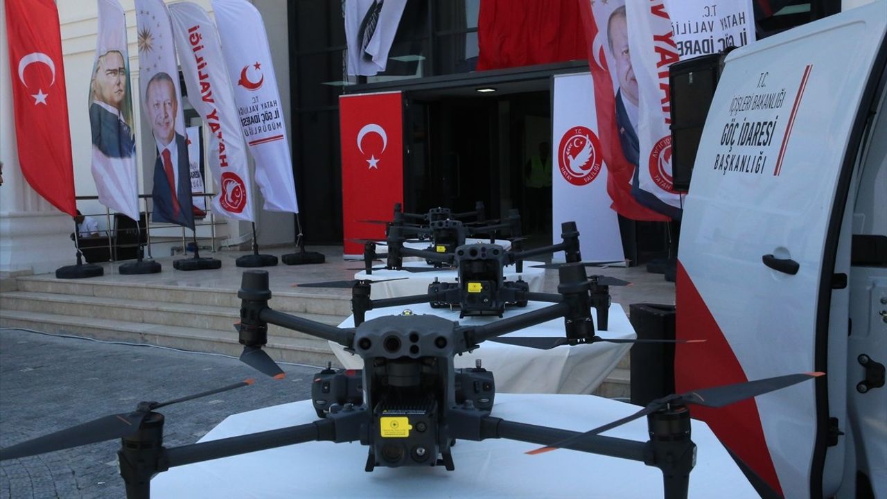 Hatay'da sınır güvenliği güçlendi: 7 dron ve 2 mobil göç aracı hizmette
