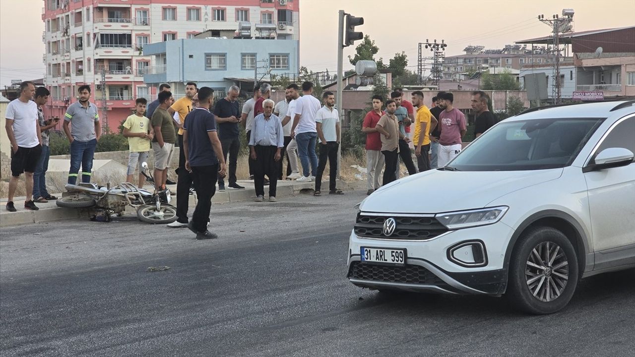 Hatay Hassa'da Ciple Çarpışan Motosiklet Sürücüsü Hayatını Kaybetti