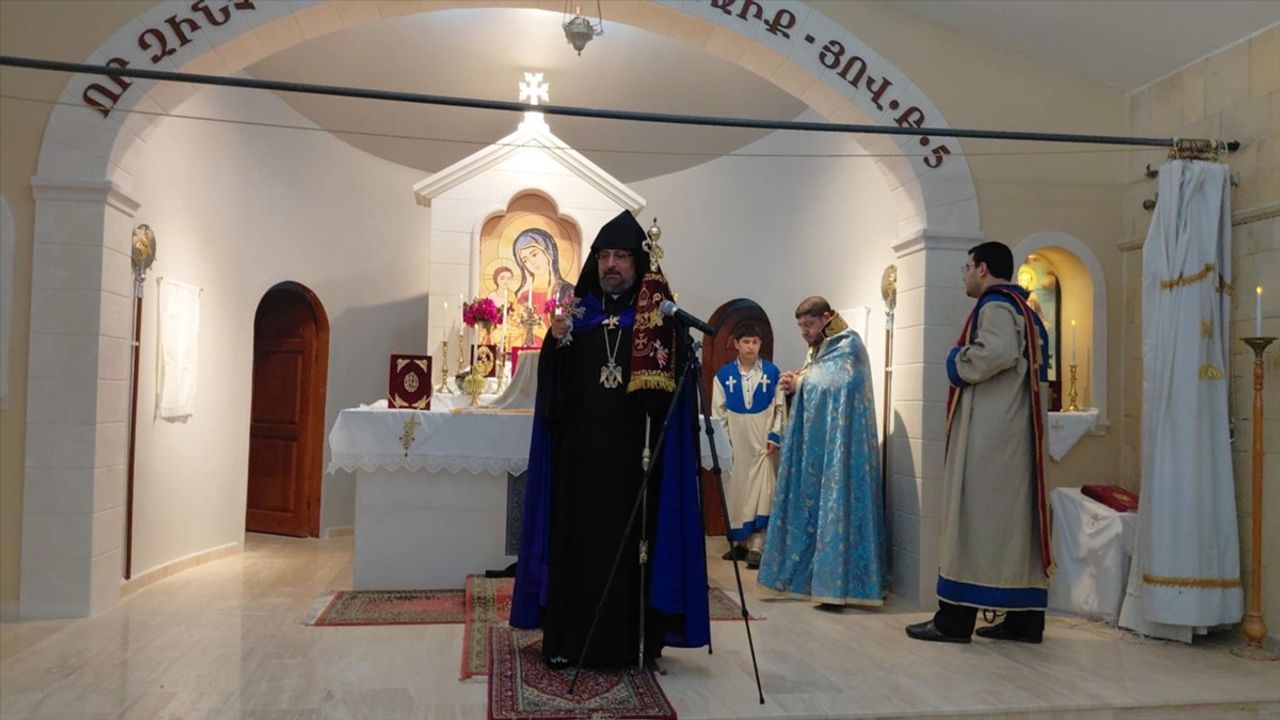 Hatay Samandağ'da Meryem Ana Yortusu ve Üzüm Bayramı kutlandı