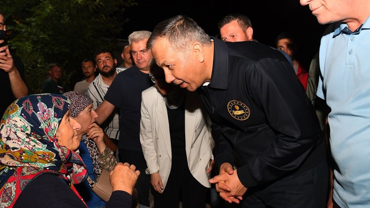 İçişleri Bakanı Yerlikaya'dan Balıkesir Depremi Mesajı