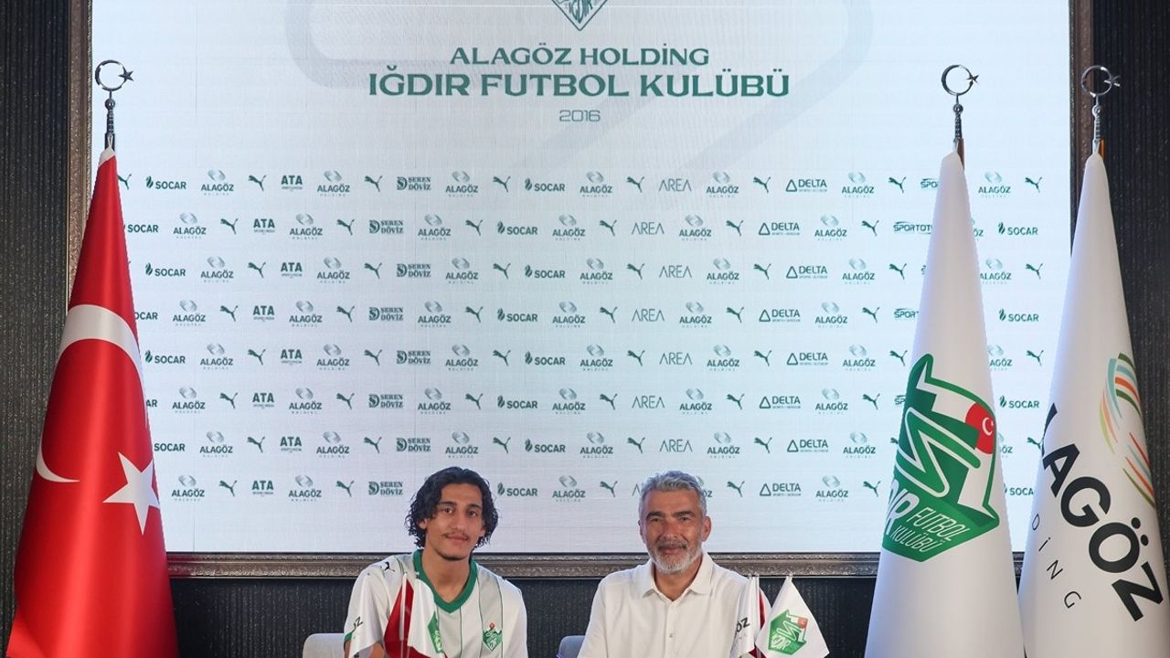 Iğdır FK, Moustapha Camara ve Malik Yılmaz'ı Transfer Etti