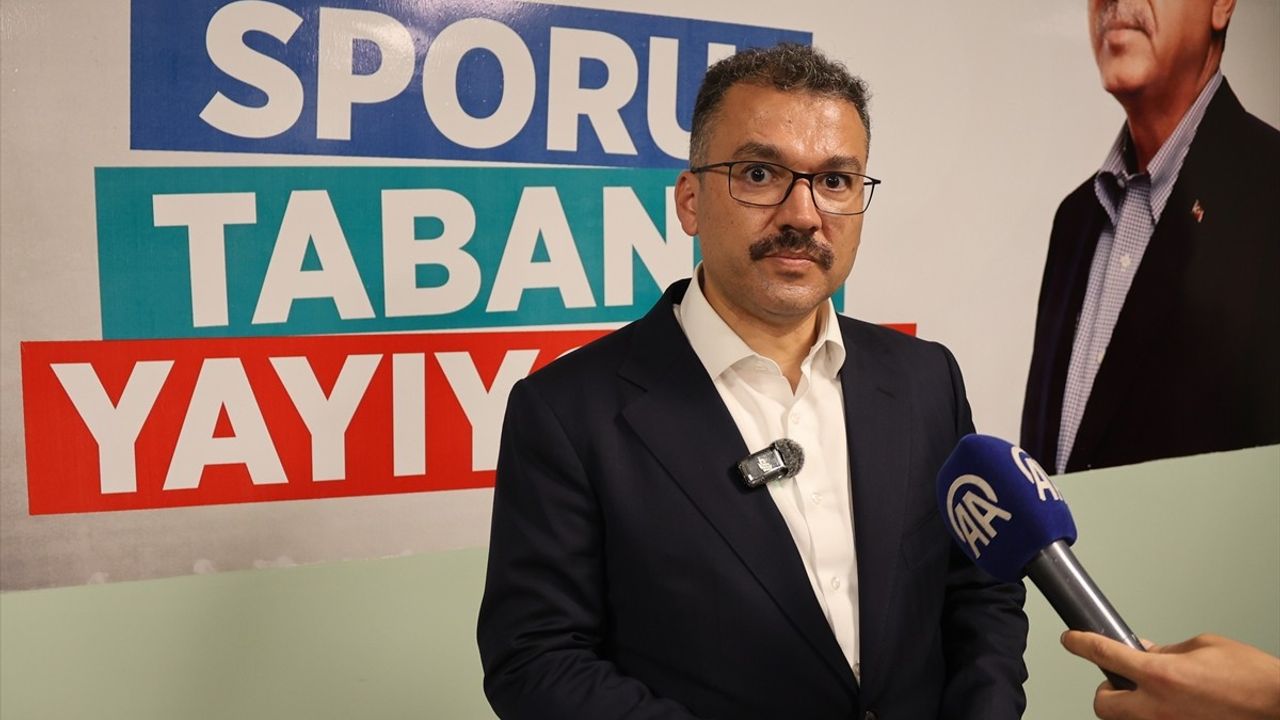 Iğdır Valisi Turan, Elektronik Biletle Protokol Tribününde