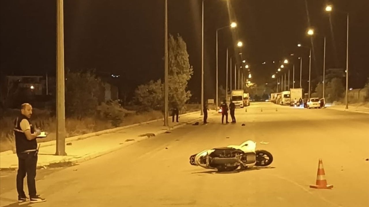 Isparta'da İki Motosiklet Çarpıştı: 2 Ölü, 1 Yaralı