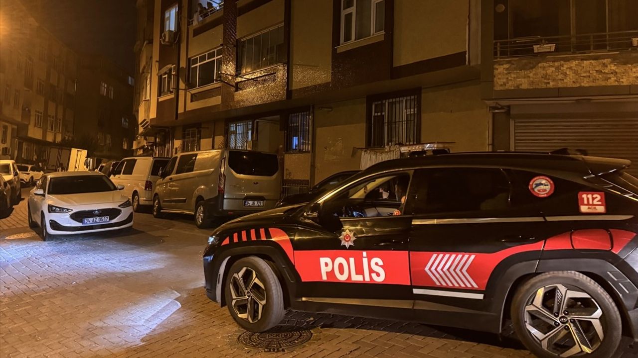 İstanbul'da Düzensiz Göçmenlere Operasyon: Zeytinburnu'da 3 Adrese Baskın