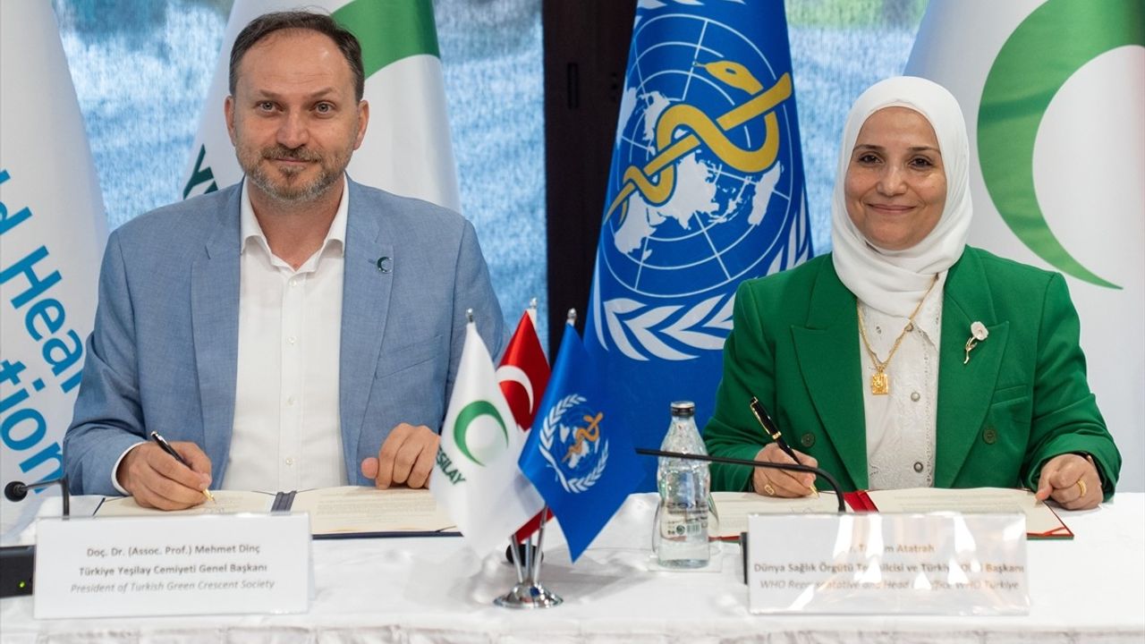 İstanbul'da Yeşilay-DSÖ İyi Niyet Anlaşması: Bağımlılıkla Uluslararası İşbirliği