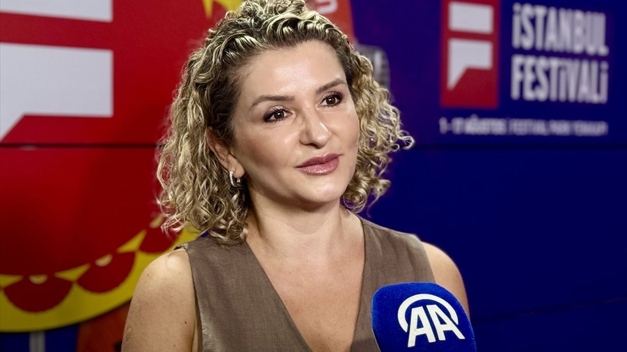 İstanbul Festivali'nde Yıldız Tilbe, Semicenk ve Ebo Show