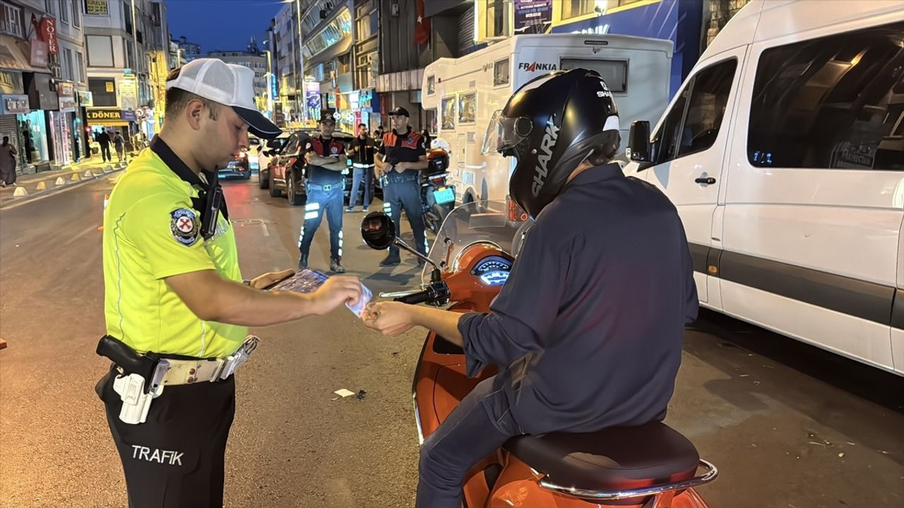 İstanbul Polisi Helikopter Destekli 'Huzur' Uygulaması