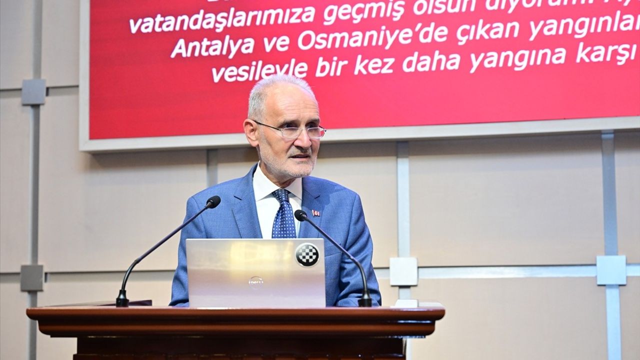 İTO Başkanı Avdagiç: KOBİ Kredilerinde Büyüme Sınırı Kaldırılmalı