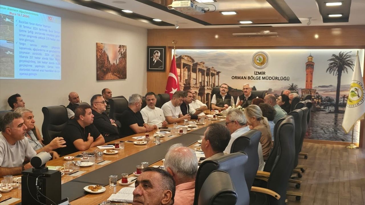 İzmir Büyükşehir Meclisi’ne Orman Yangınları ve Ağaçlandırma Bilgilendirmesi