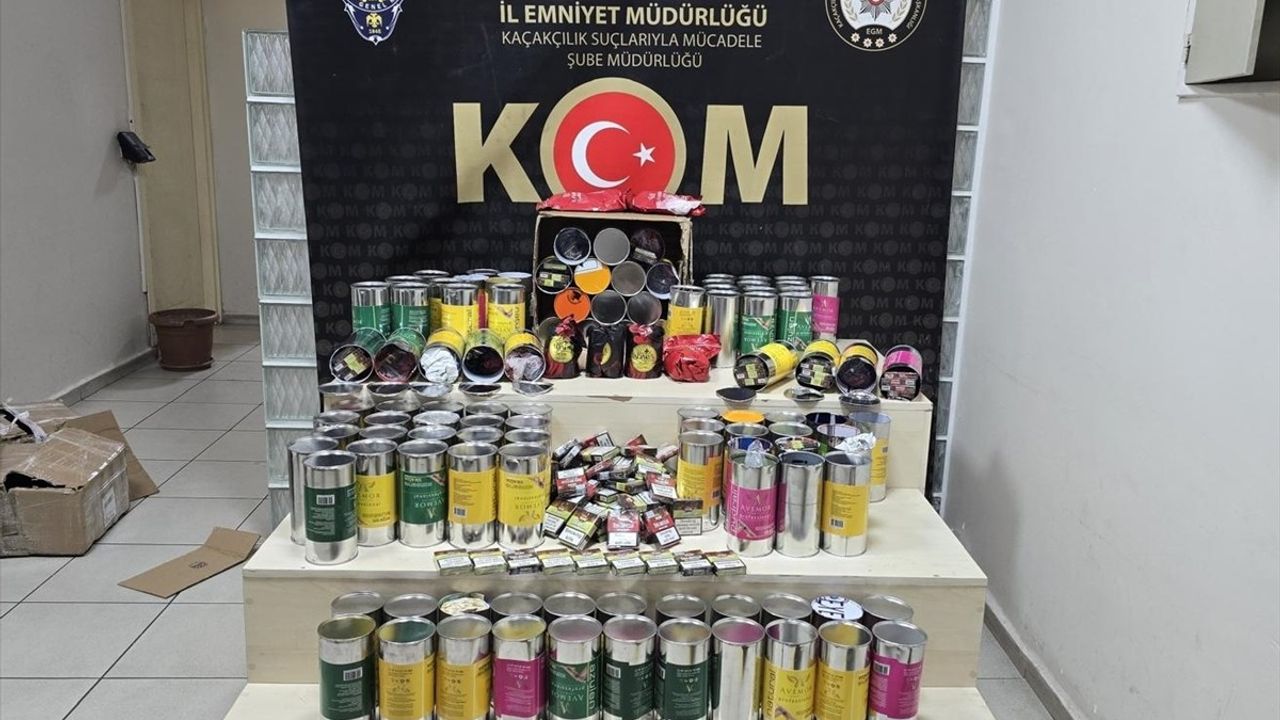 İzmir'de Kaçakçılık Operasyonu: 21 Kişiye Adli İşlem