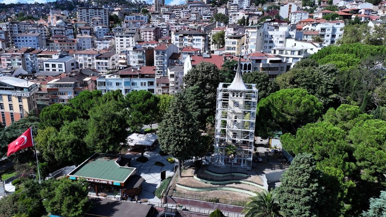 İzmit Saat Kulesi Restorasyona Girdi — Kocaeli'nin Simgesi Yenileniyor