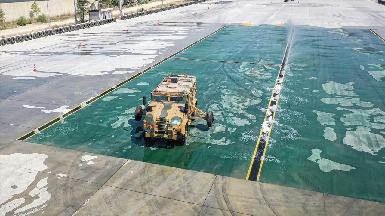 Jandarma Zırhlı Araç Sürücüleri İçin Simülatör Eğitimi Başladı