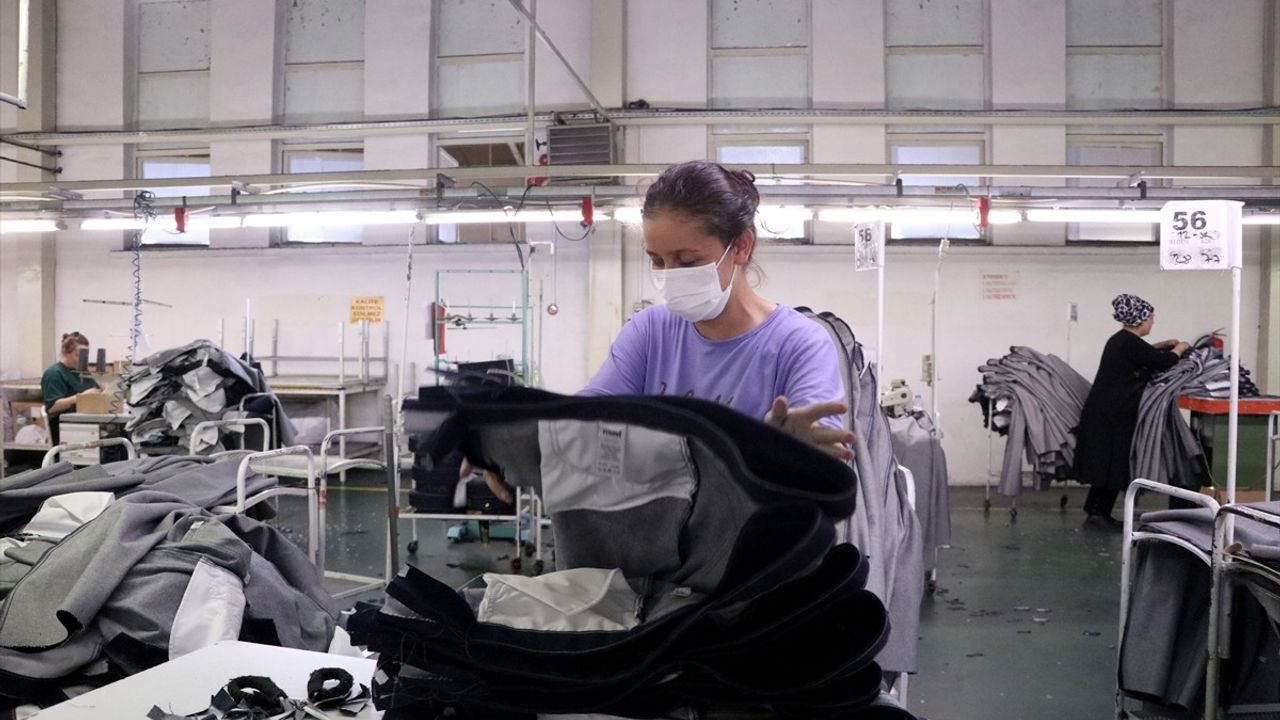 Kadın Girişimci Esra Hasnalçacı, 35 Ülkeye Tekstil İhracatı Yapıyor