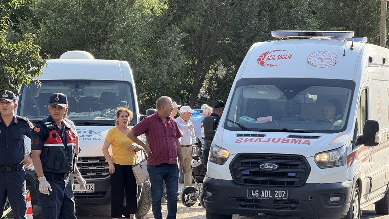 Kahramanmaraş Göksun'da Trafik Kazası: 2 Ölü, 3 Yaralı