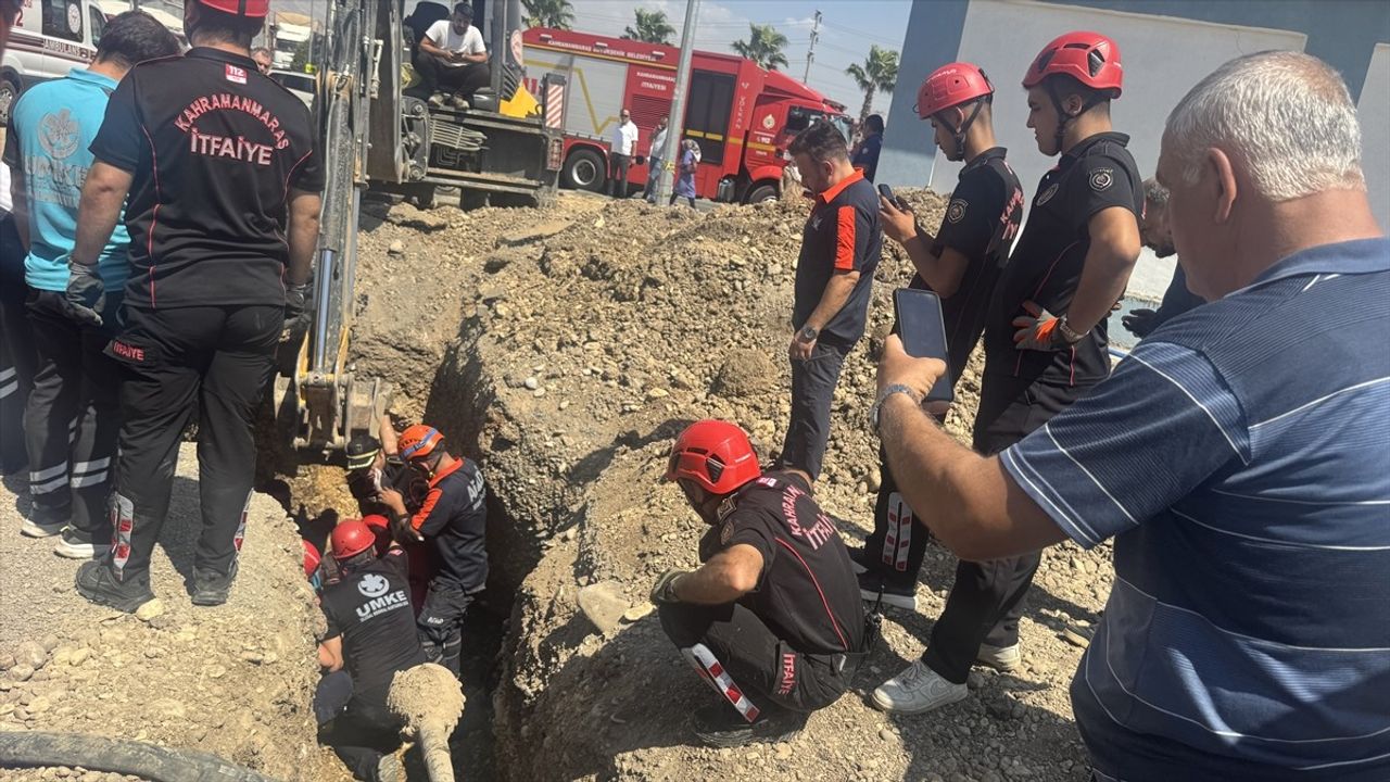 Kahramanmaraş Onikişubat'ta Göçük: İş Makinesi Operatörü Kurtarıldı