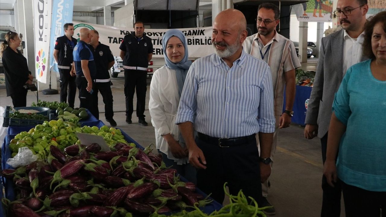 Kayseri'de 13. 'Yüzde 100 Ekolojik Pazar' Açıldı
