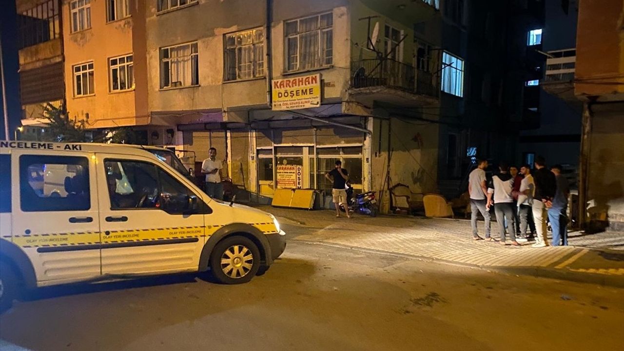 Kayseri'de Bıçaklı Kavga: 1 Kişi Ağır Yaralandı