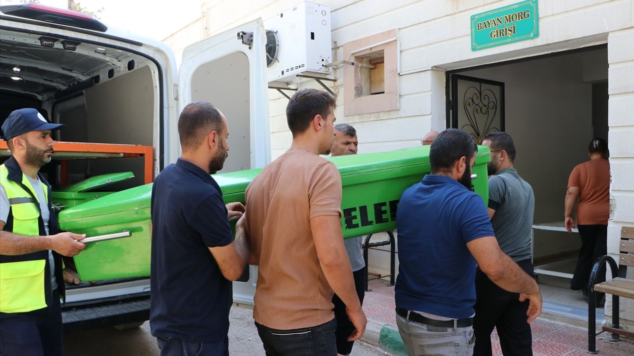 Kilis'te 2 Yaşındaki A.A.'nın Cenazesi Suriye'ye Gönderildi